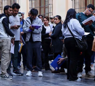 Por qué necesitamos acoger a los emigrantes según Javier Cercas Por que necesitamos emigrantes